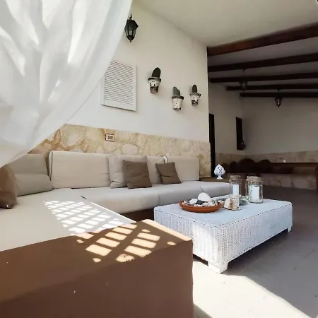 Lovely 2-bed In Villa *