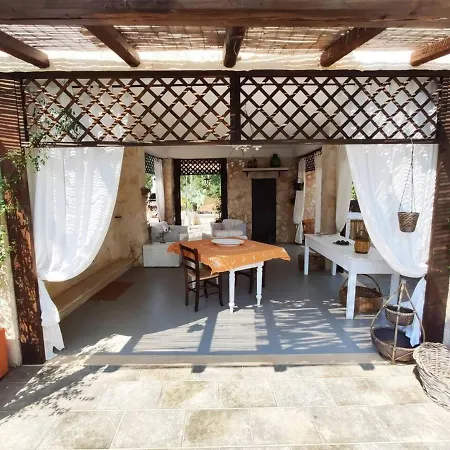 Lovely 2-bed In Villa Ostuni